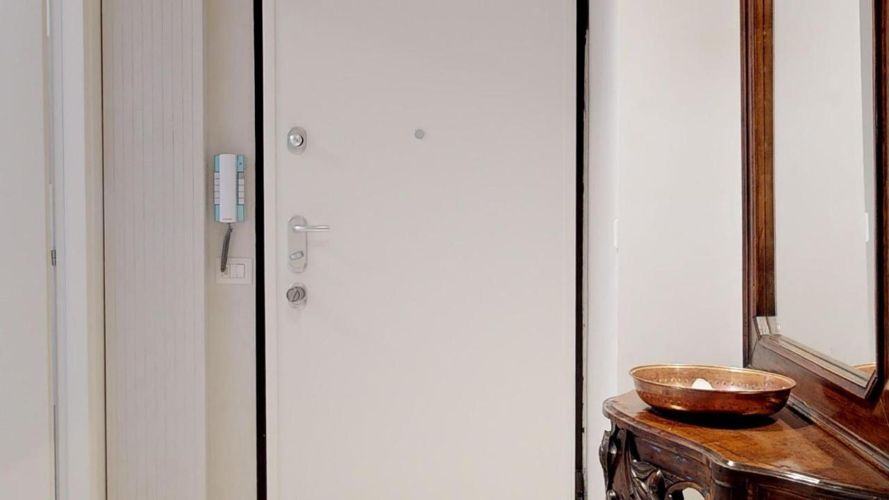Altido Spacious Central Flat Милано Екстериор снимка